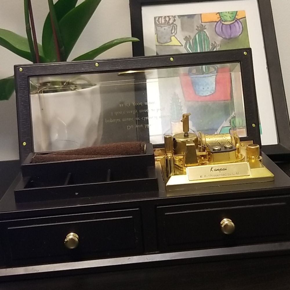 Jewelry music box